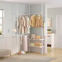 eSituro Teleskop-Kleiderständer, freistehender Kleiderschrank von Boden bis Decke mit 3 Kleiderstangen, 2 Regalen und Seitenhaken, offener Kleiderschrank mit Kleiderstange, Weiß image 4
