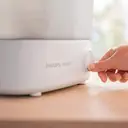 Philips Avent Elektrische Flessensterilisator en -droger - Steriliseert en droogt in 40 minuten - Blijft tot 24 uur steriel - Geïntegreerde lekbak - Doodt 99,9% van bacteriën - SCF291/00 image 9