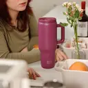 Bottle Bottle 40oz Tumbler with Straw and Lid, Insulated Travel Mug, 1180ml Stainless Steel Car Coffee Cup with Handle for Gifts, Parties, Office (Red) image 4