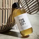 The Lab Co. Darks Wash Liquid. Non-Bio Laundry Detergent for washing machines and hand washing. Scented with Lavender and Orange Rind. Size 500ml for up to 32 washes. image 2