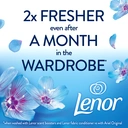 Lenor Scent Booster Spring Awakening, 495g image 3