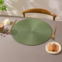 White Label  PP Single-color PlacematGrass Green，Set of 6 Round Braided Placemats Table Mats for Dining Tables Washable Non-Slip Place Mats 15 inch for Home Decoration image 4