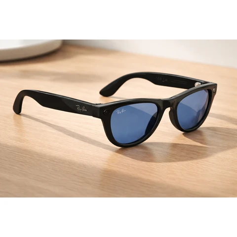 Ray-Ban: Meta Skyler - Transitions Cerulean Blue - Shiny Black