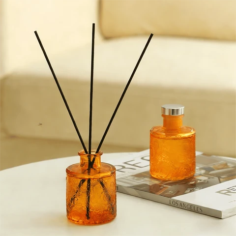 Zooly Embossed Cup Reed Diffuser - Yellow Baltic Amber, 100ML, 1 Set
