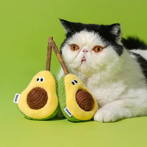 ZEZE Avocado Silvervine Ball Cat Toy, Natural Catnip Chew Play Toy