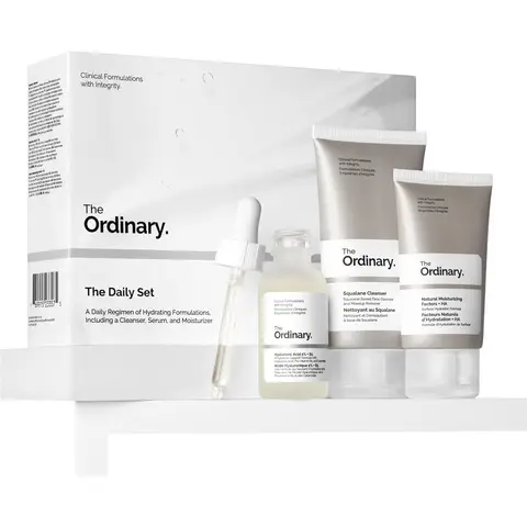 The Ordinary Dagelijkse Skincare Set (Squalaan Reiniger - 50ml + Hyaluronzuur 2% + B5 (met Ceramiden) - 30ml + Natuurlijke Vochtinbrengende Factoren + HA - 30ml)