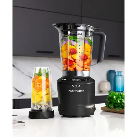 Nutribullet SmartSense NBF550DG, Blender-Set mit 5 variablen Geschwindigkeiten + Impuls, 900 ml und 700 ml Becher, intelligenter automatischer Zyklus, To-Go-Deckel, 1500 W, Schwarz