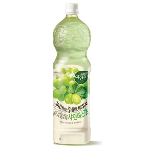  Woongjin Nature's Shine Muscat Juice 1.5L