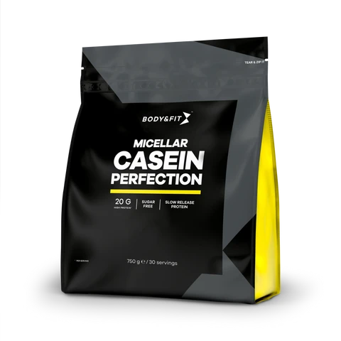 Body&Fit Micellar Casein Perfection Cookies & Cream Milkshake 750 grams (30 shakes)