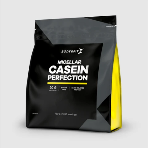 Body&Fit Micellar Casein Perfection Poudre protéinée saveur milkshake banane - 750 grammes