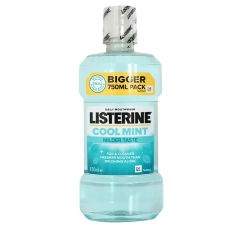 Listerine Essentials Coolmint Mild Mouthwash 750ml