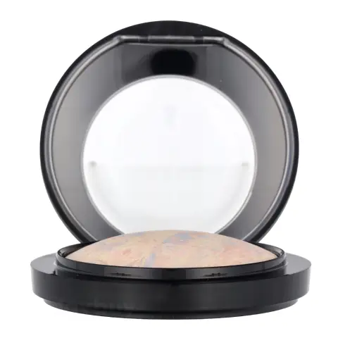 MAC Mineralize Skinfinish Natural 10 g - Lightscapade