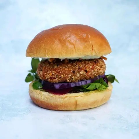 The Fish Society Wild Thai Salmon Burgers 230g