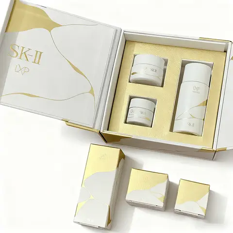 SK-II LXP Premium Selectie Geschenkbox (30 ml serum + 3 g oogcrème + 8 g gezichtscrème)