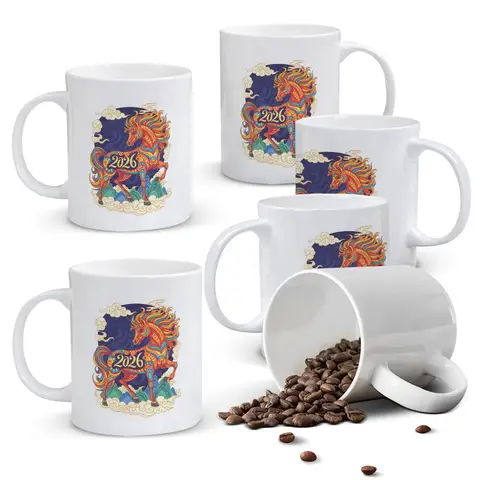 Alphynix 1 Stück 2026 Pferdejahr-Kaffeebecher, 11 oz weißer Keramikbecher mit buntem Galloping-Pferd-Design, Geschenk zum Chinesischen Neujahr 2026, Neuheiten-Verkauf, Top Geschenkideen