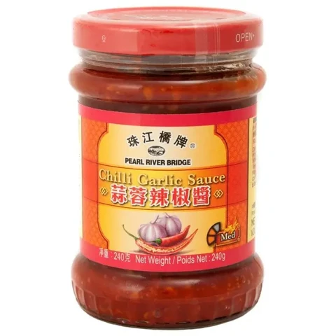 Pearl River Bridge Chili-Knoblauch-Sauce 240g