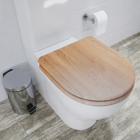 Croydex Flexi-Fix Wooden Toilet Seat Levico D Shape - Teak Effect