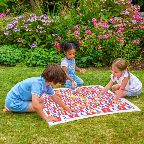 TP Wooden Giant Snakes and Ladders