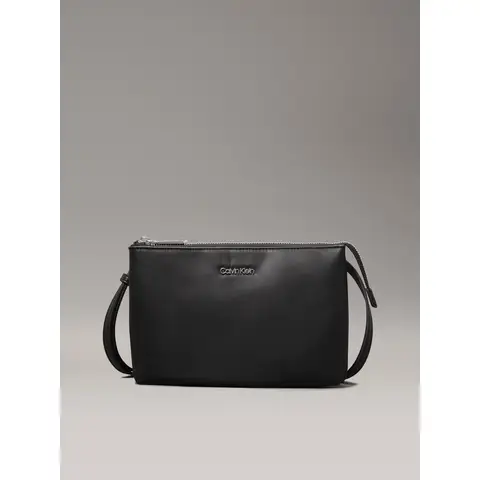 Calvin Klein Crossbodytas – Zwart