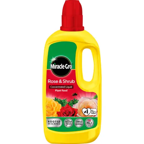 Miracle Gro Rose, Tree and Shrub Feed Concentrate 800ml