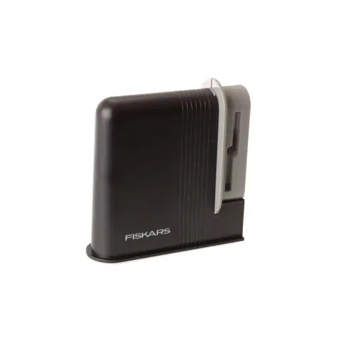FISKARS CLIP-SHARP SCISSORS SHARPENER 1000812
