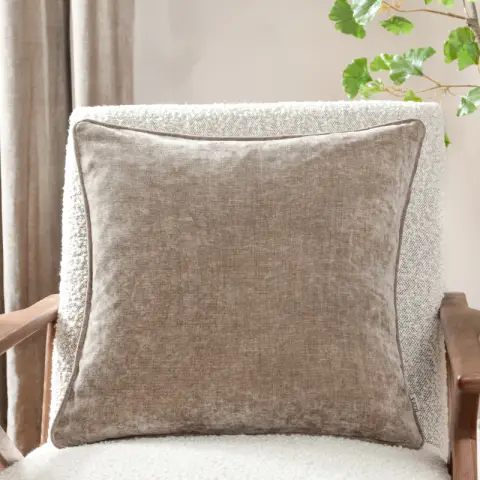 Yard Cushion Heavy Chenille Square Greige 50x50cm