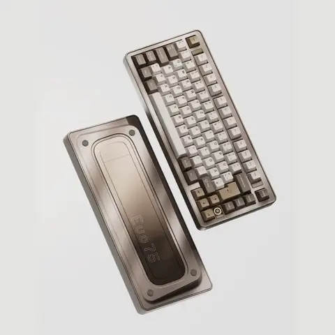 Ticktype EVO75 Custom Mechanische Tastatur (ISO-DE Layout) – Vollaluminium, Hot-Swappable, Leaf Spring Mount, VIA-kompatibel, Schnelldemontage, Creamy Rye Switches, 8000mAh, RGB - Anodized Sand Gold