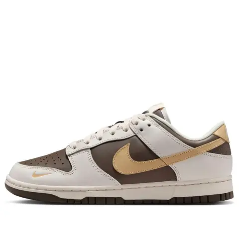 Nike Dames Dunk Low HM9655-001 Maat 40,5
