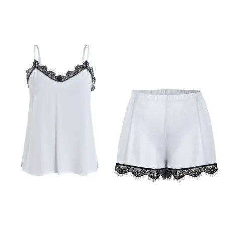IZURIA lace v-neck white camisole and shorts set  XL