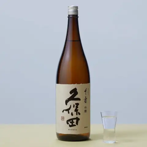KUBOTA SENJYU GINJO 15% Alc/Vol 720ml/bottle 朝日酒造 久保田 千寿 720ml/瓶