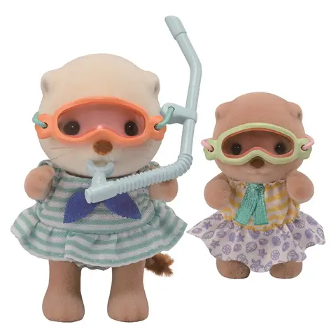 Sylvanian Families Sea Otter Sisters Splashy Snorkel Set