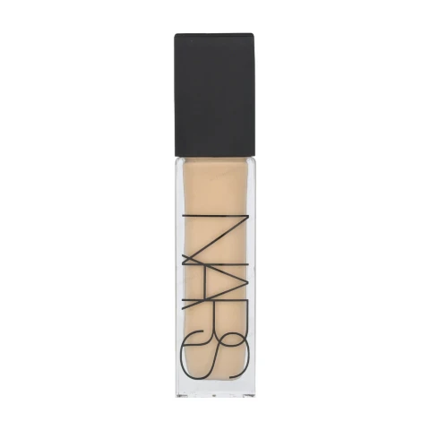 NARS Natural Radiant Longwear Foundation - Gobi/Light 3