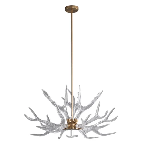 9-flammiger Kronleuchter aus Harz mit Hirschgeweih in Gold