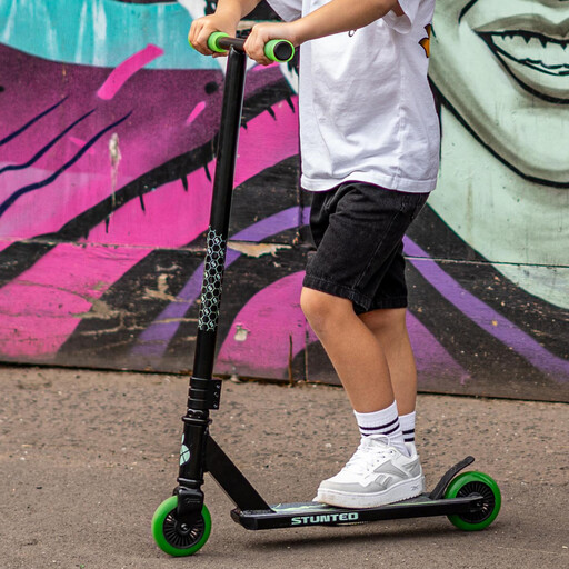 Stunted Scooter Glostorm Pro Black/Green
