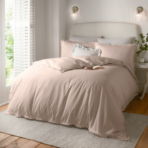 Wylder 100% Cotton Ruffle Duvet Cover Set in Blush Pink