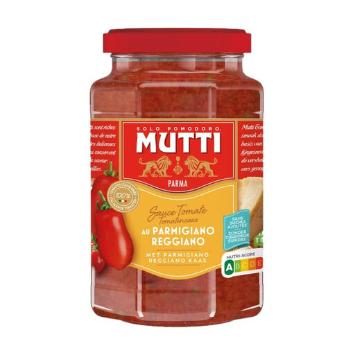 Mutti Pasta Sauce with Parmigiano Reggiano 400g