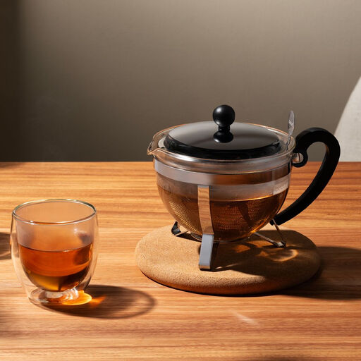 Bodum CHAMBORD Teapot with Stainless Steel Filter - 1L Tea Maker