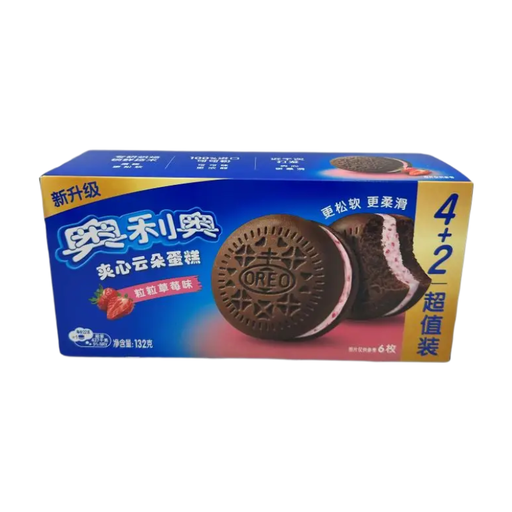 Oreo Filled Cake Crispies Strawberry Flavor 132g