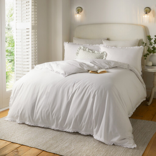 Wylder Newtilly 100% Cotton White Double Duvet Cover Set with Ruffle Trim