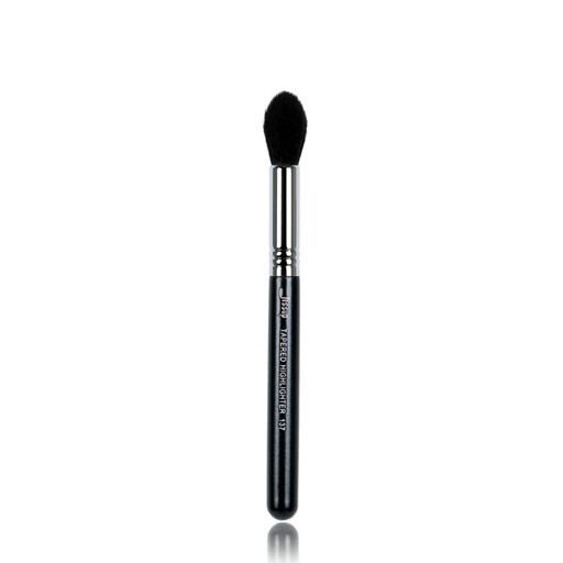 Jessup 137 Tapered Highlighter & Contour Brush