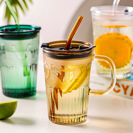 KAWASIMAYA 400ml amber ribbed glass tumbler with lid and straw