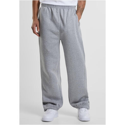 Urban Classics Sweatpants in grey
