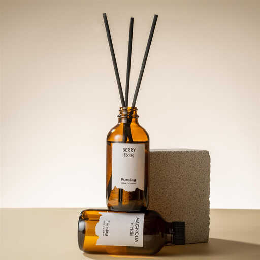 Zooly Slim Bottle Reed Diffuser - 120ML, Zomerse Gemberbloem