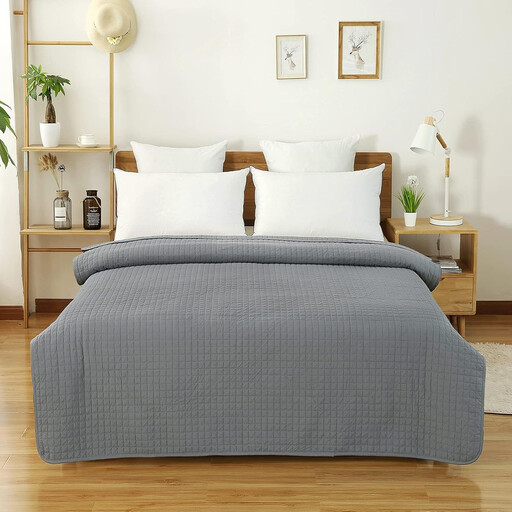 WOLTU Quilted Bedspread with Reversible Design in Grey