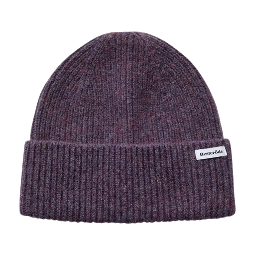 Purple Resteröds winter-lined wool beanie, classic fit
