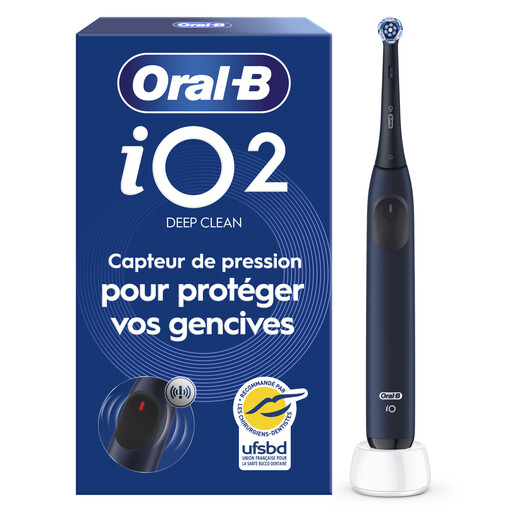Oral-B iO2 Electric Toothbrush Blue 1 Brush Head