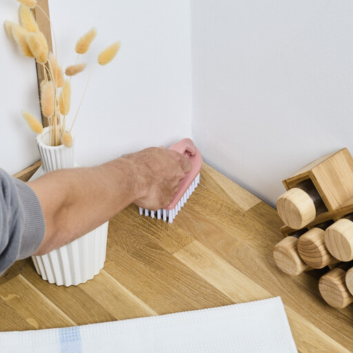 M24 Ergonomic Corner Cleaning Brush