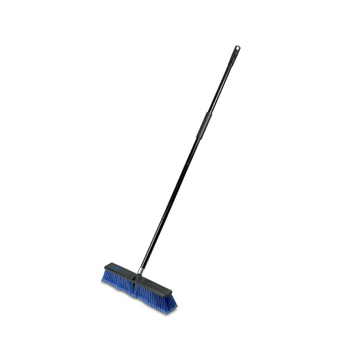 Addis Angled Head Outdoor Broom and Patio Brush，重型 45 cm