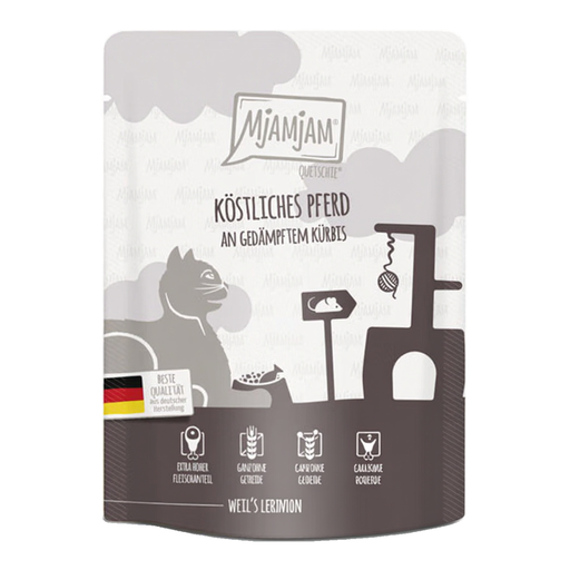 MjAMjAM Quetschie – Horse with Pumpkin