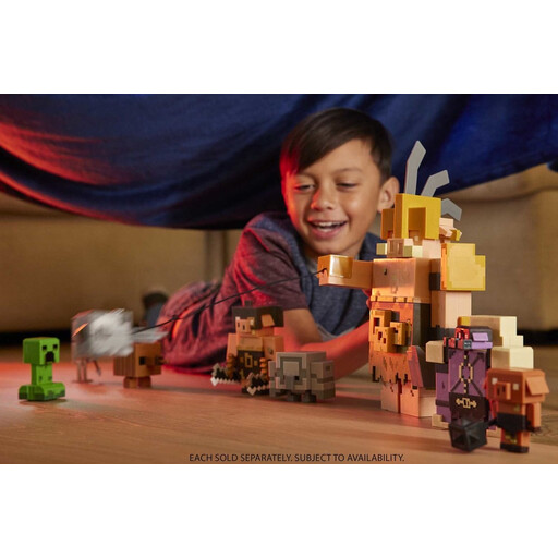 Minecraft Legends Portal Guard Action Figure - 30 cm, Multi